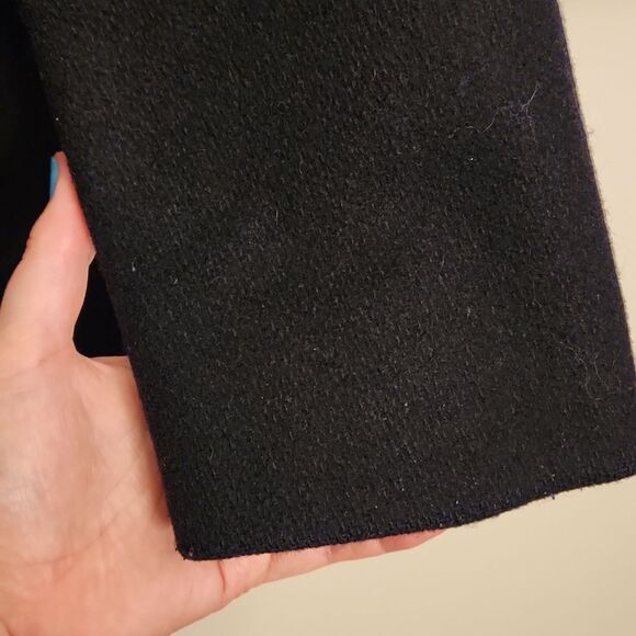 Eddie Bauer Women's Black Wool Coat w/ Anchor Buttons Size M - Picture 7 of 9